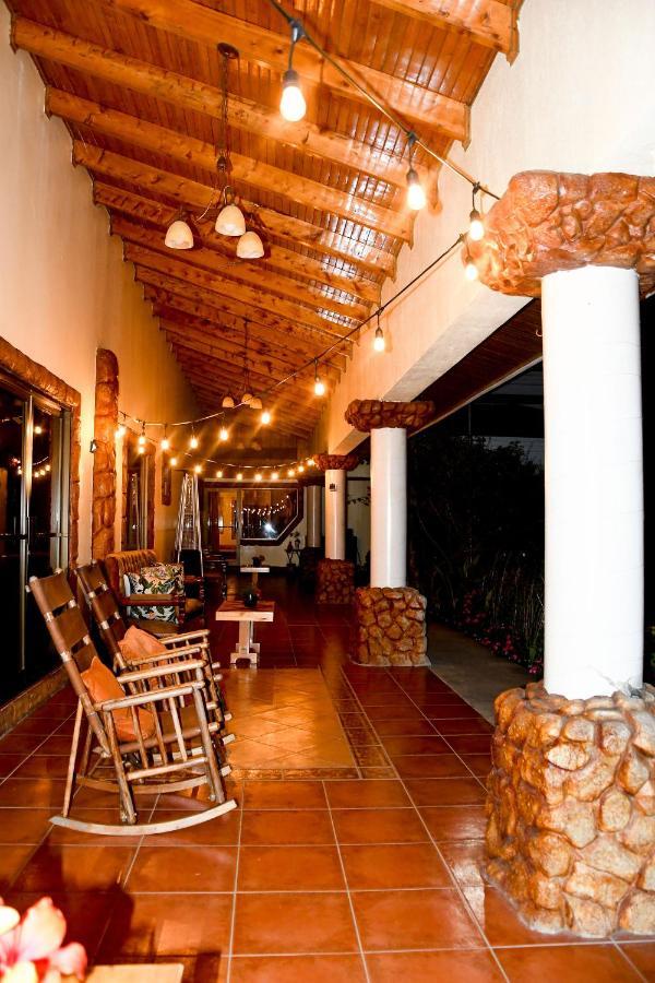 Bed and Breakfast Poas Paradise Poasito Exteriér fotografie