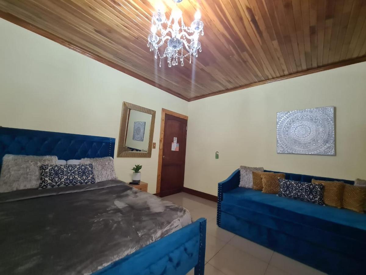 Bed and Breakfast Poas Paradise Poasito Exteriér fotografie
