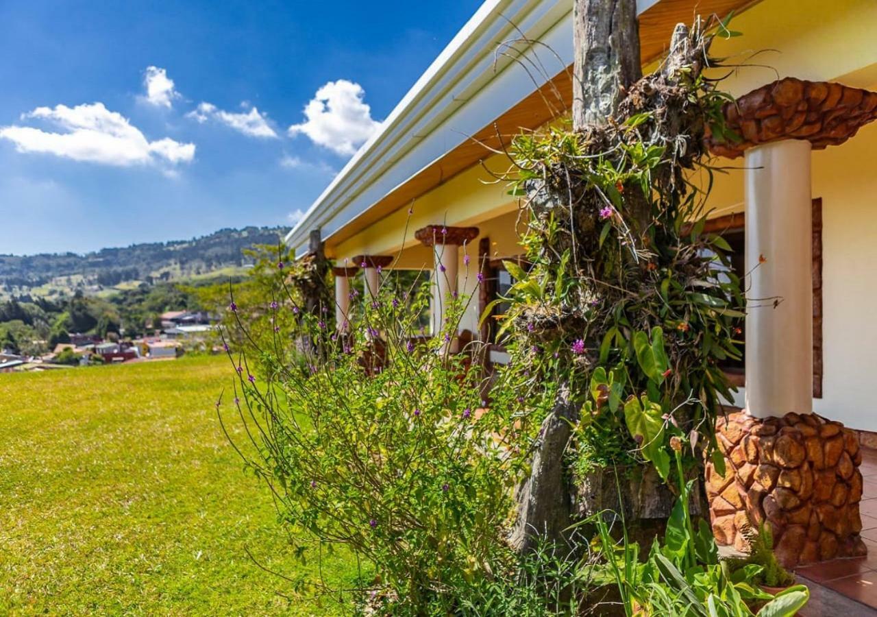 Bed and Breakfast Poas Paradise Poasito Exteriér fotografie